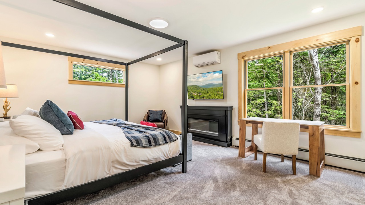 Photo of Bedroom in Bethel