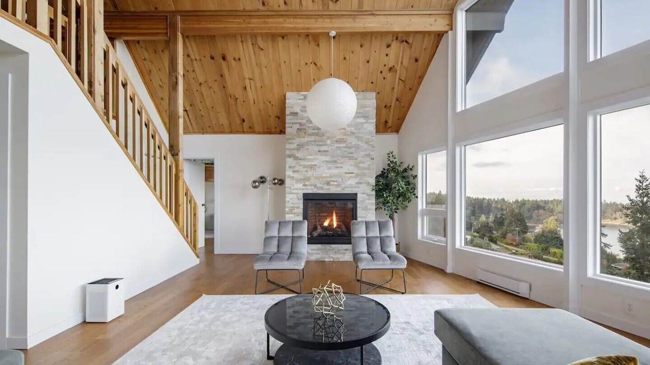Photo of Livingroom in Regional District of Nanaimo