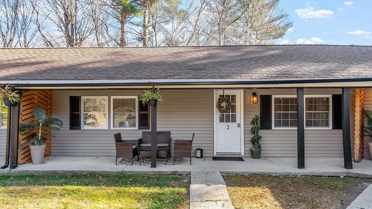Photo of Outdoor in Woodstock