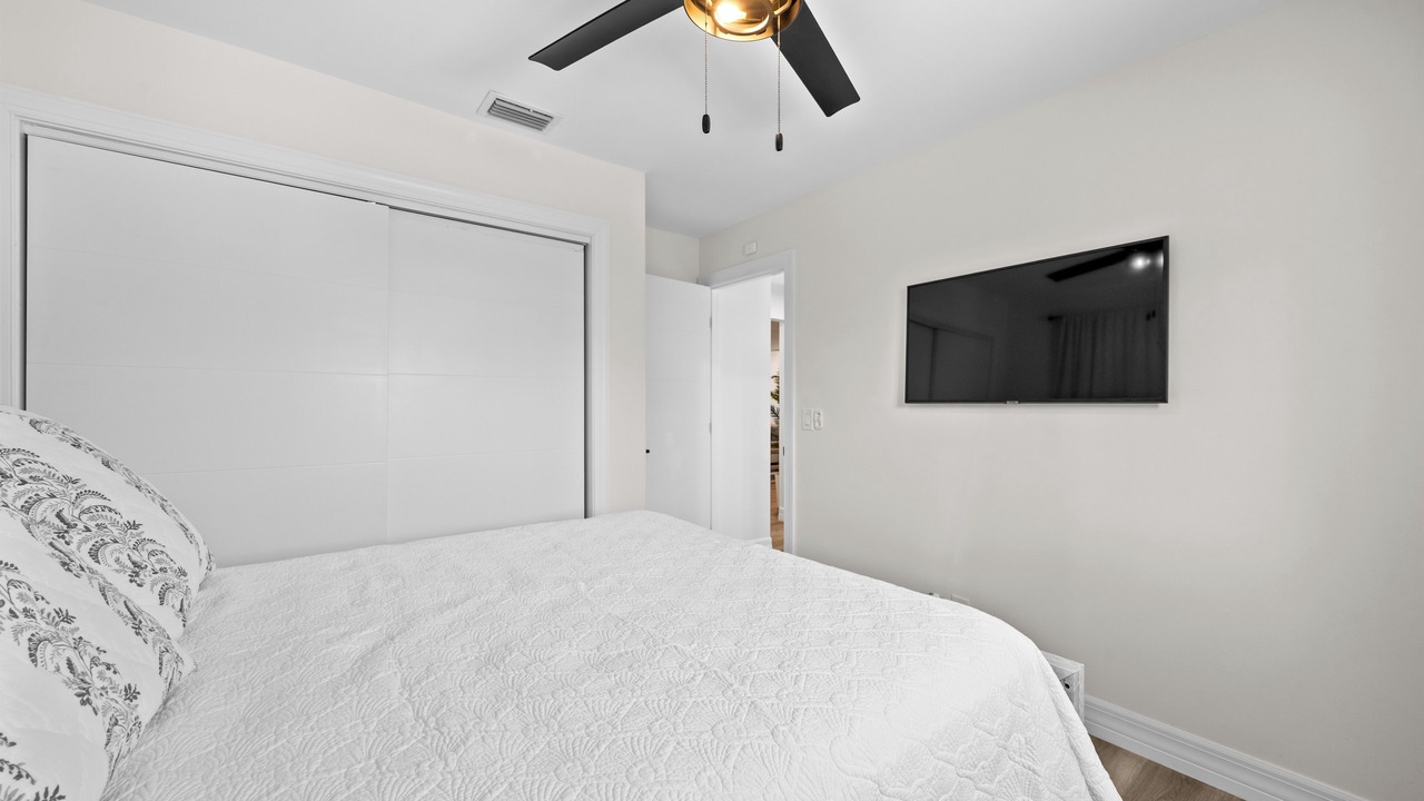 Photo of Bedroom in Tropic Palms