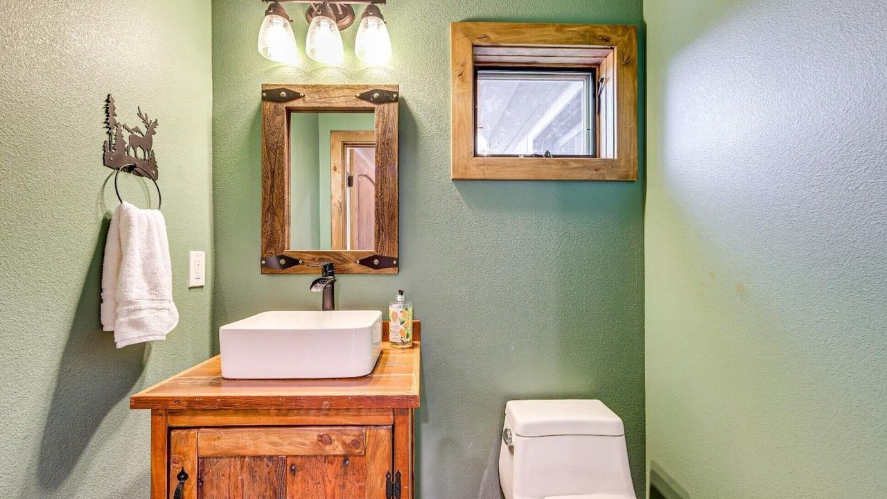Photo of Bedroom in Grand Lake
