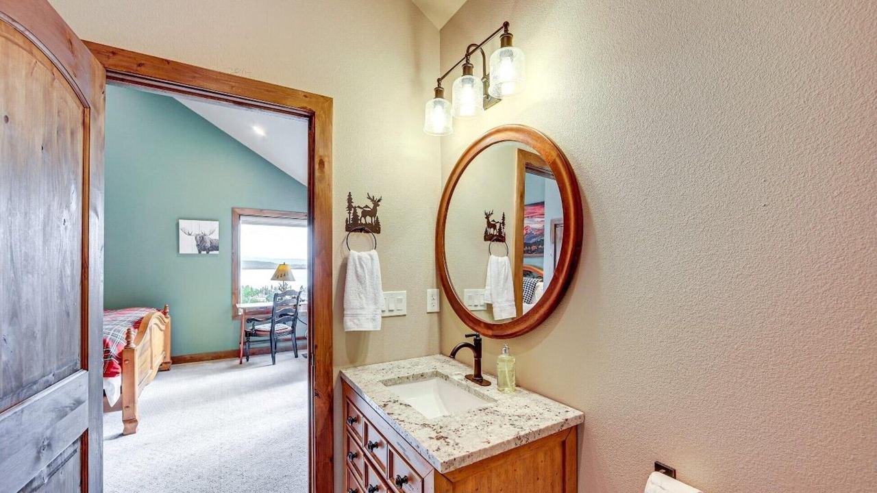 Photo of Bathroom in Grand Lake