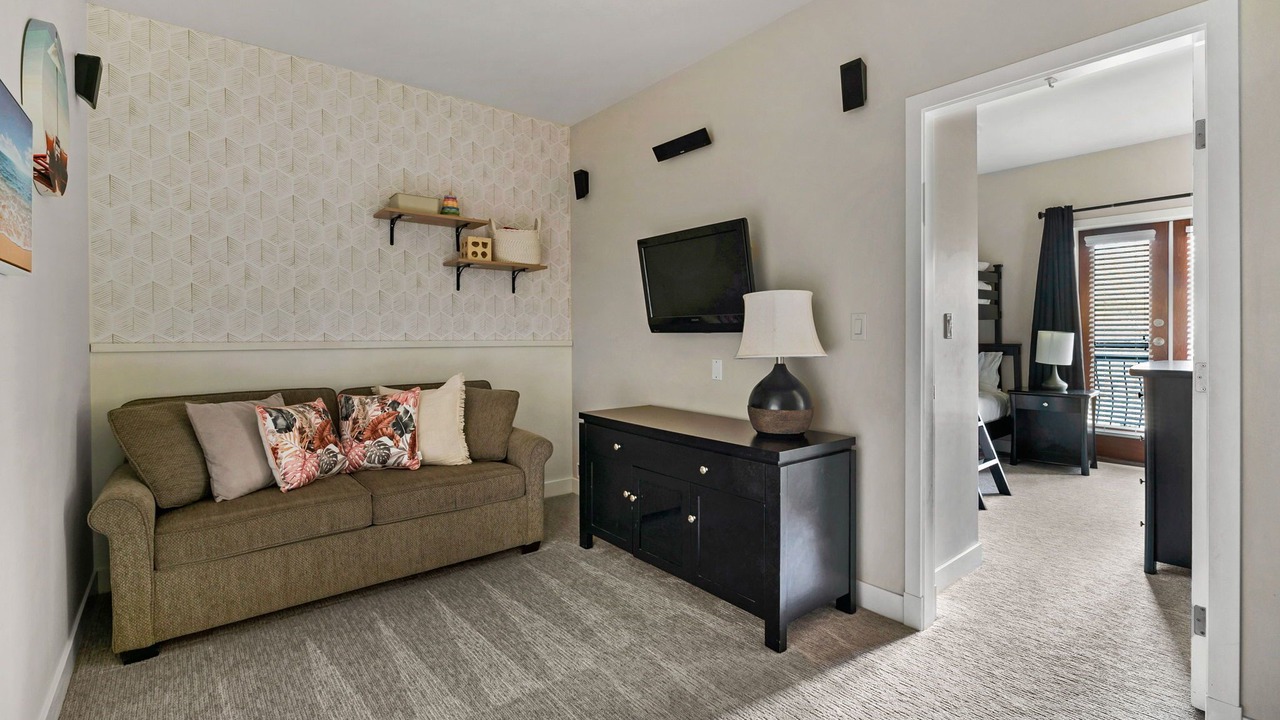 Photo of Livingroom in Westbank