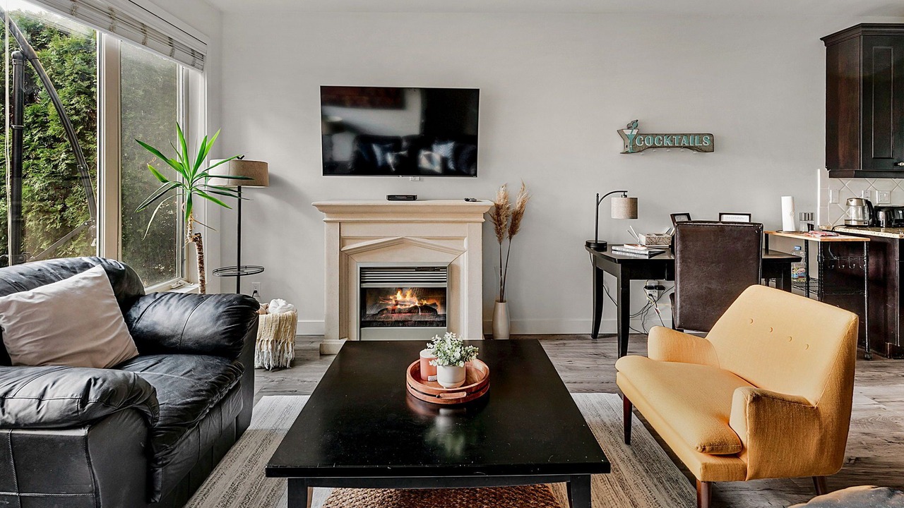 Photo of Livingroom in Westbank