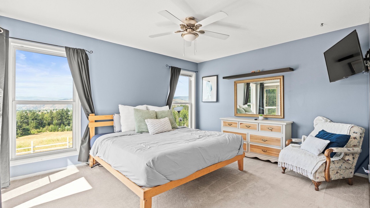 Photo of Bedroom in Vernon