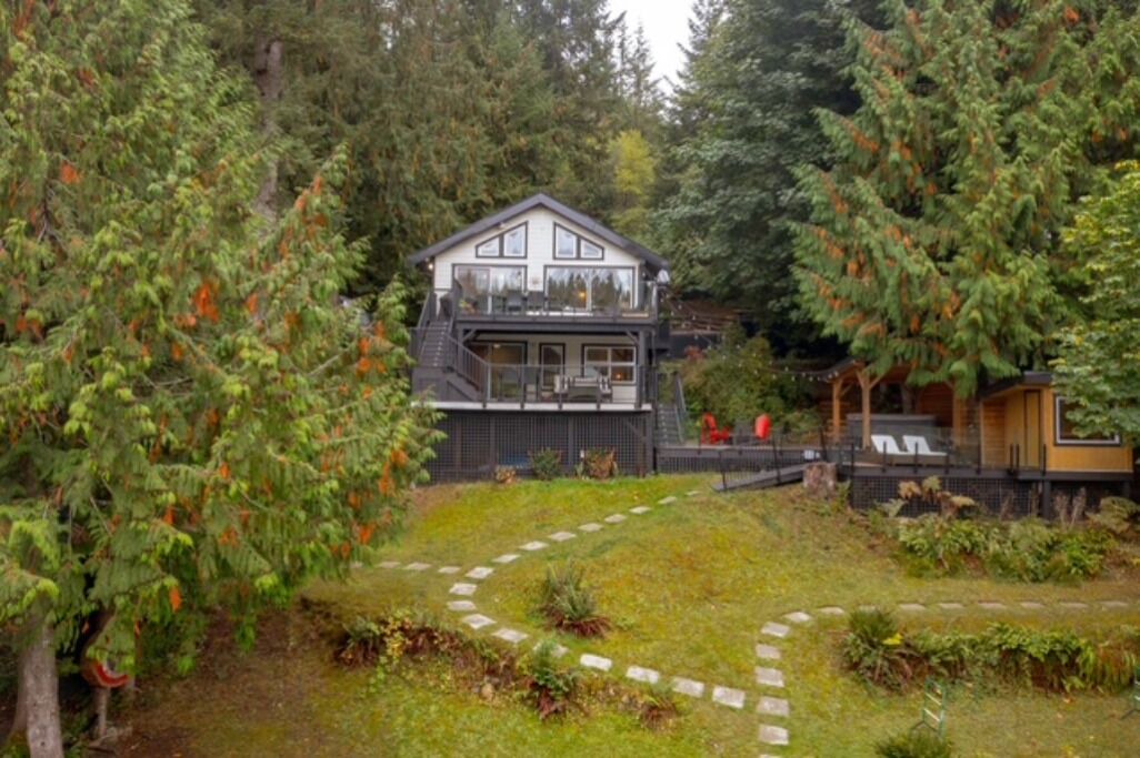 Photo of Outdoor in Shawnigan Lake