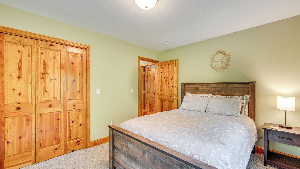 Photo of Bedroom in North Conway