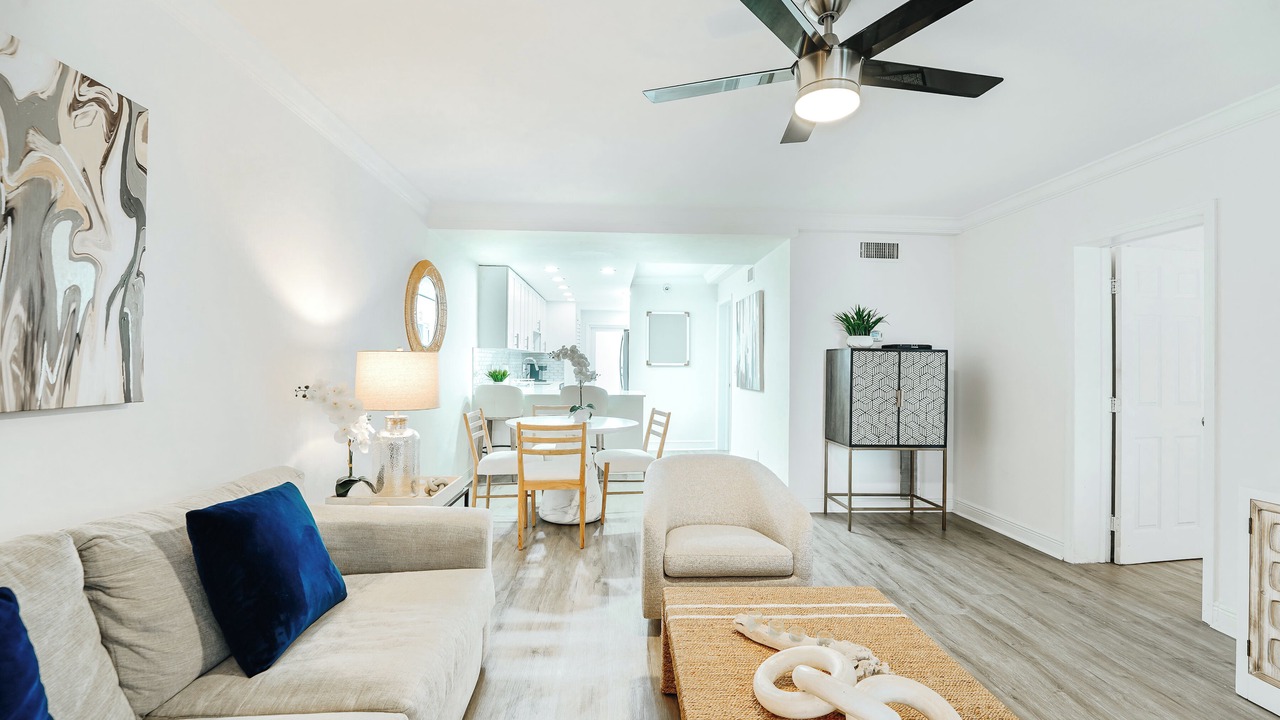 Photo of Livingroom in Boca Raton