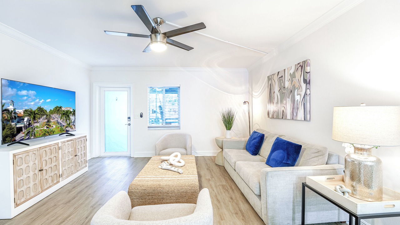 Photo of Livingroom in Boca Raton