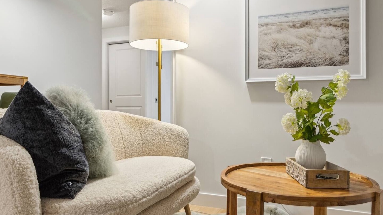 Photo of Livingroom in Southwest Edmonton