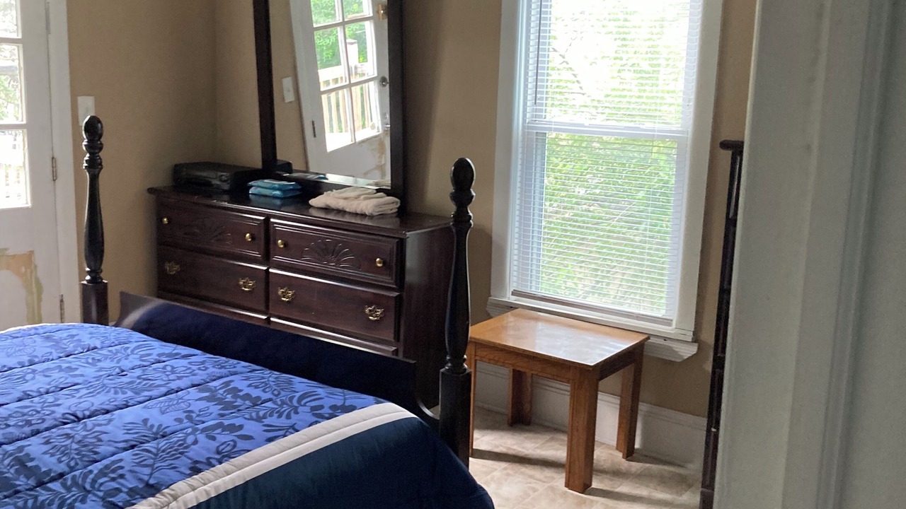 Photo of Bedroom in Garfield Heights