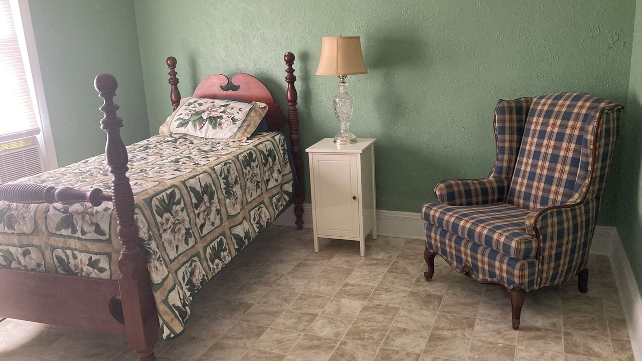 Photo of Bedroom in Garfield Heights