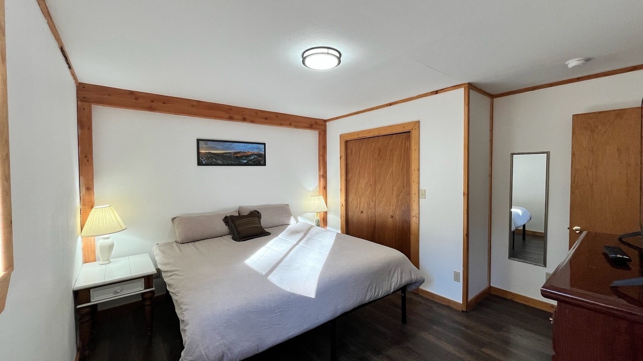 Photo of Bedroom in Lake City