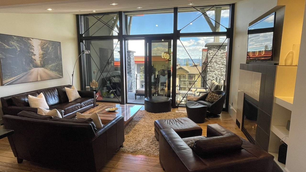 Photo of Livingroom in The Edge