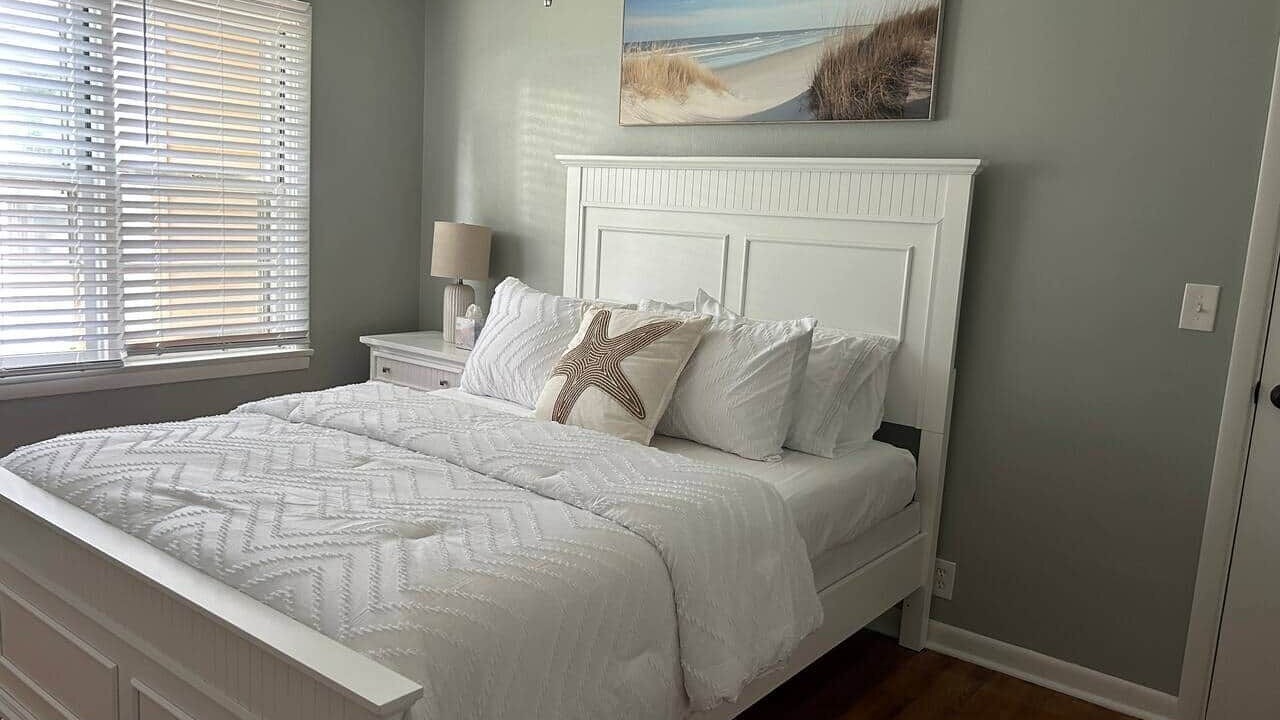 Photo of Bedroom in Vermilion