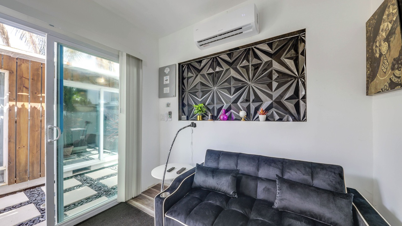 Photo of Livingroom in West Park