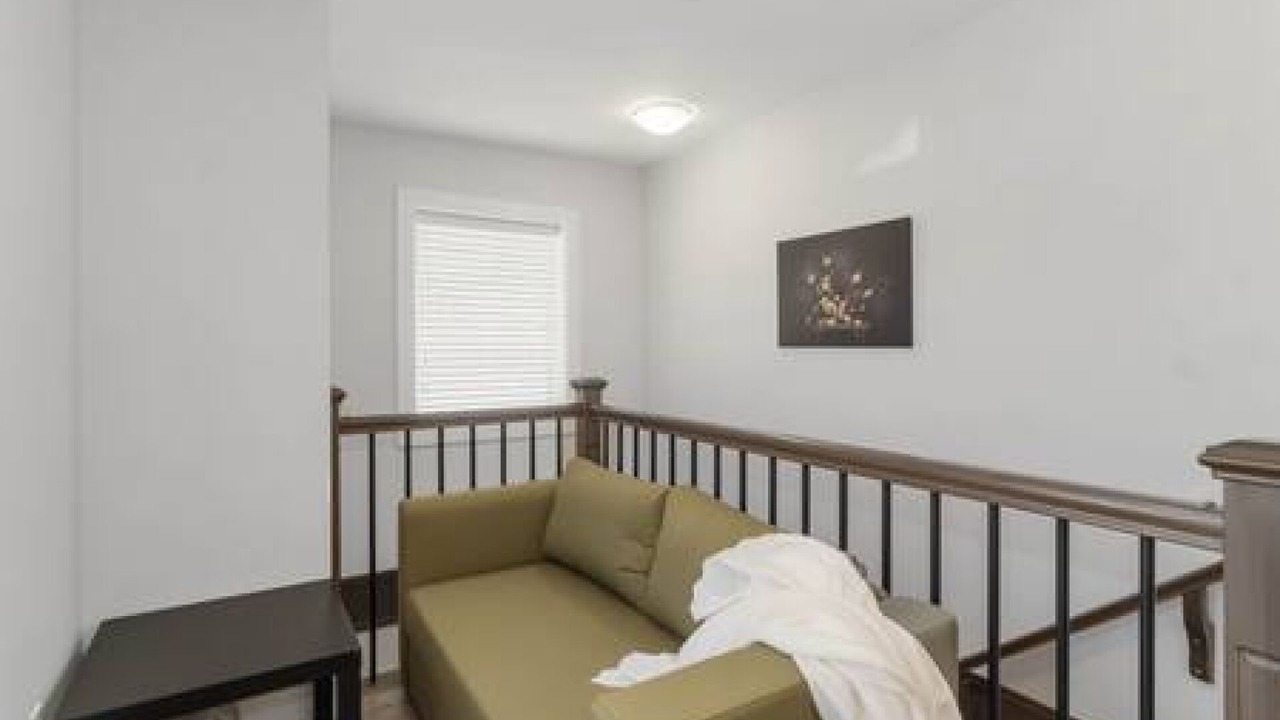 Photo of Livingroom in Sunset