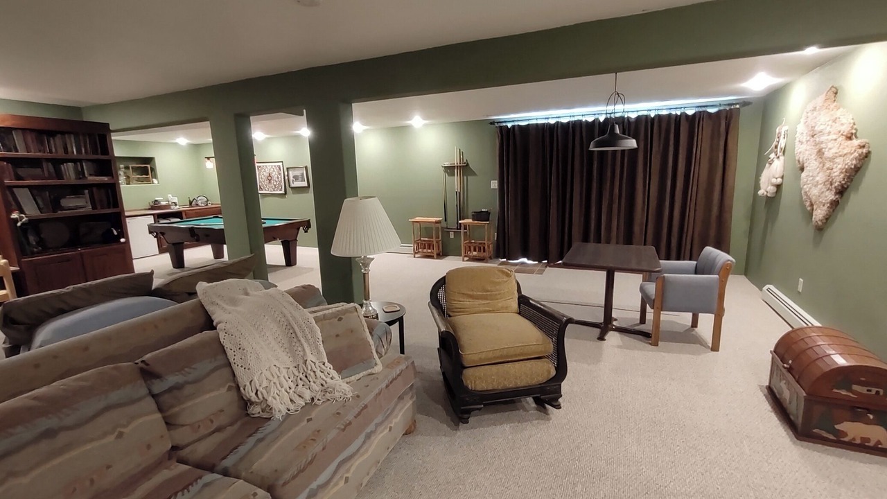 Photo of Livingroom in Lake City