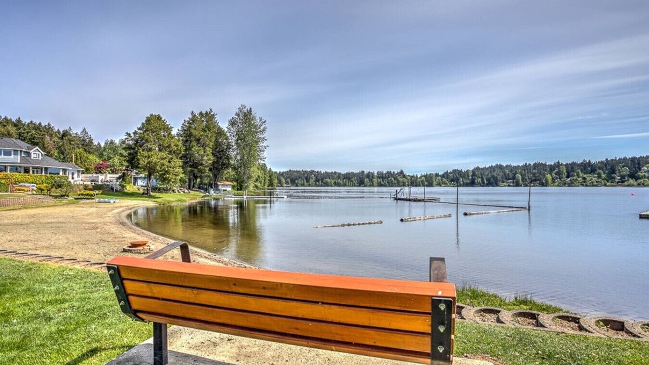 Photo of Others in Shawnigan Lake