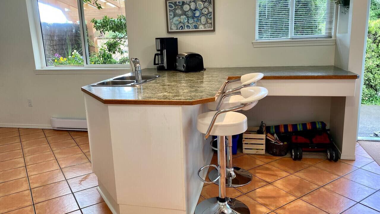 Photo of Kitchen in Shawnigan Lake