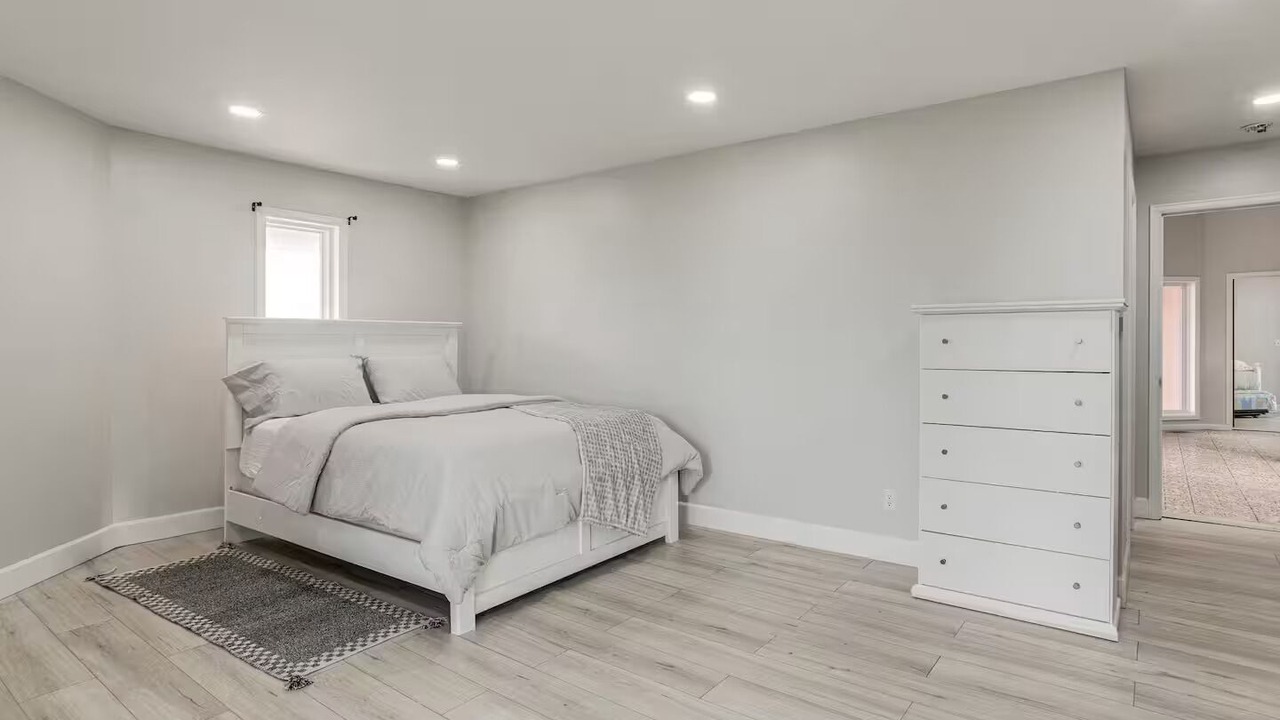 Photo of Bedroom in Aurora