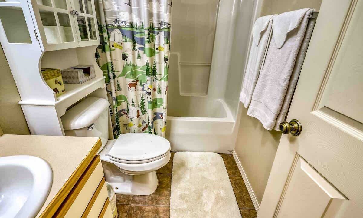 Photo of Bathroom in Pagosa Springs