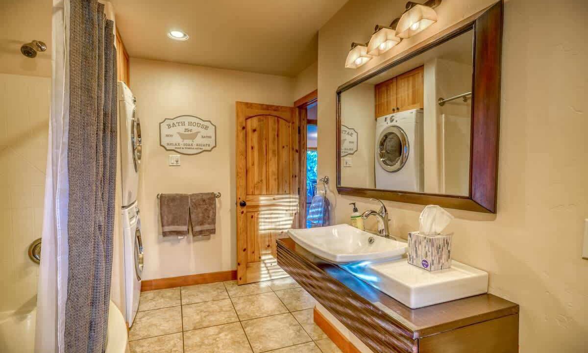 Photo of Bathroom in Pagosa Springs