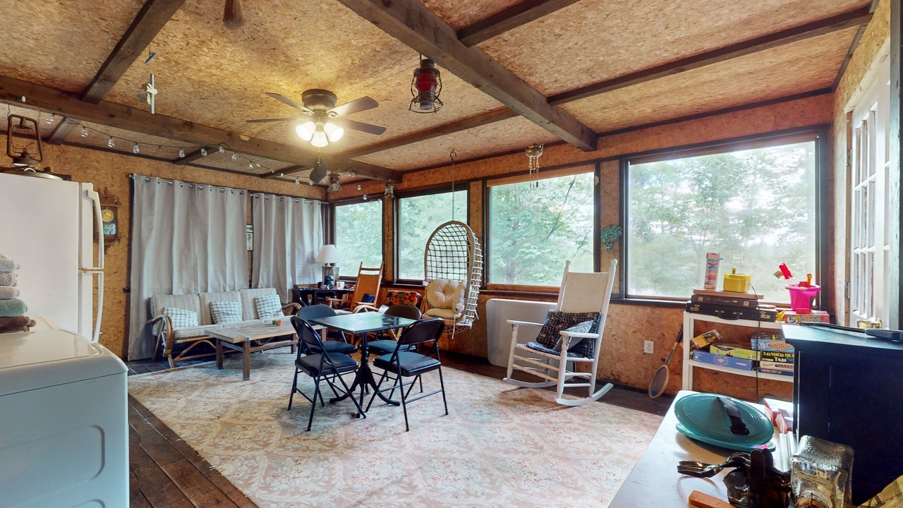 Photo of Livingroom in Lake Luzerne-Hadley