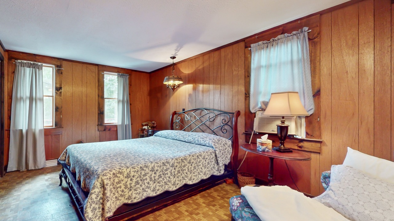 Photo of Bedroom in Lake Luzerne-Hadley