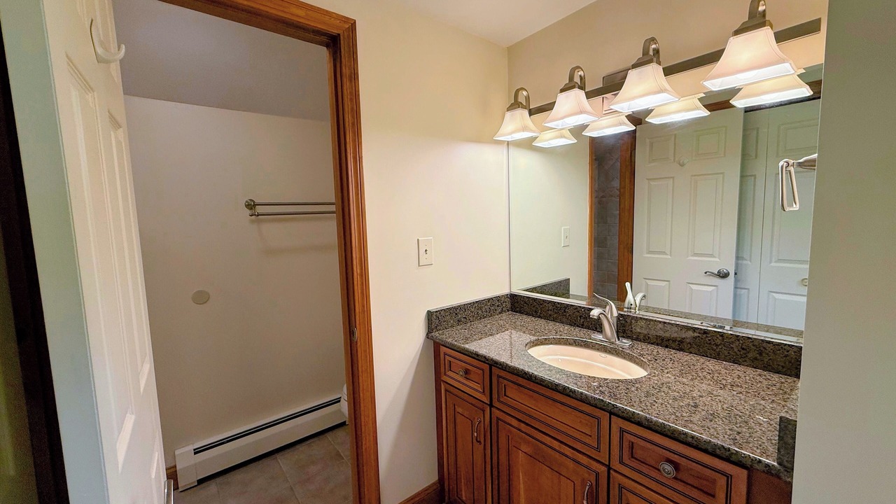 Photo of Bathroom in Carroll