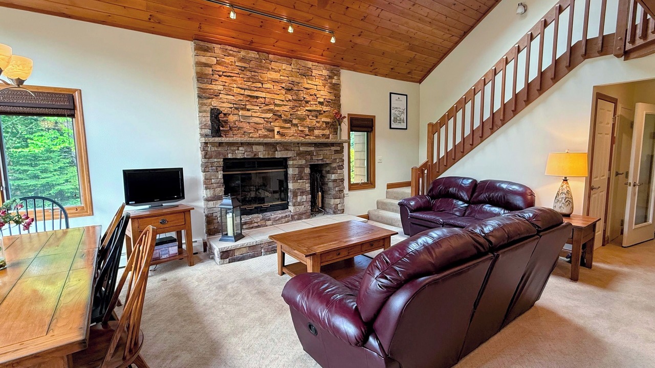 Photo of Livingroom in Carroll