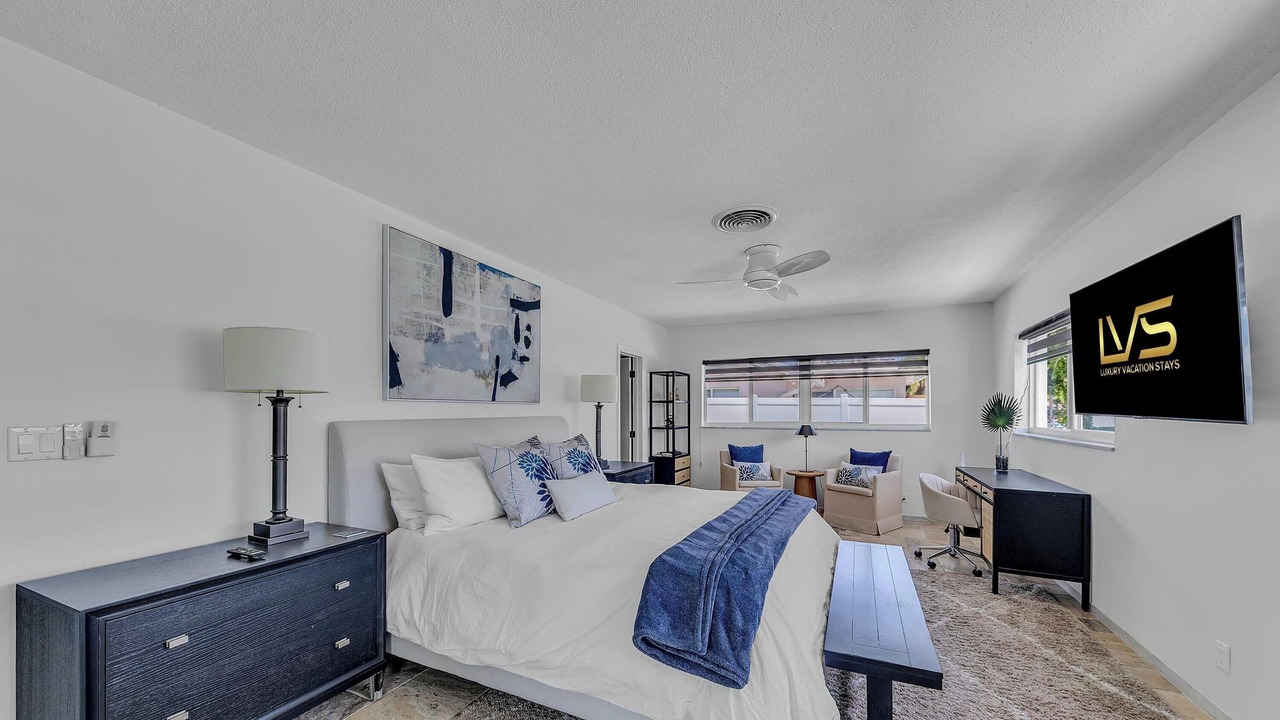 Photo of Bedroom in Bermuda Riviera