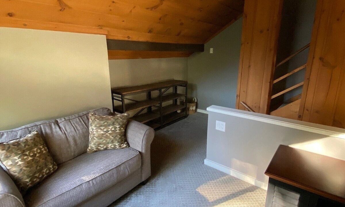 Photo of Livingroom in Lincoln
