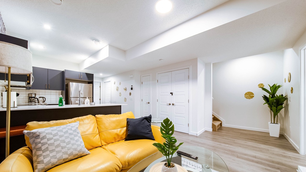 Photo of Livingroom in Southwest Edmonton