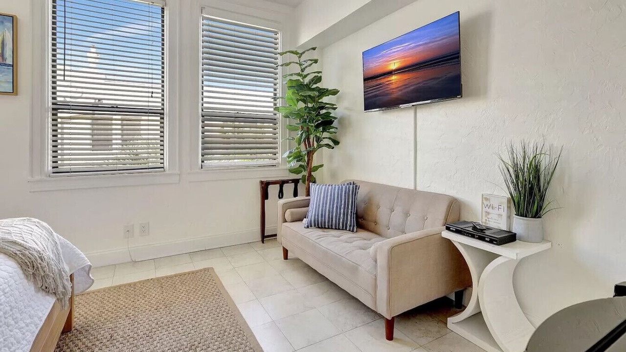 Photo of Bedroom in Palm Beach