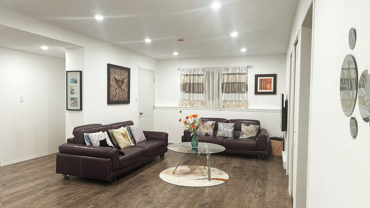 Photo of Livingroom in Coquitlam