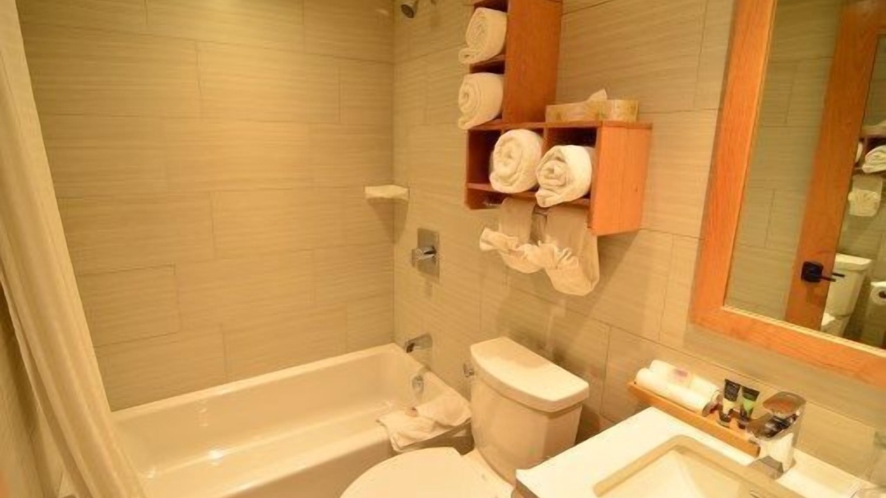 Photo of Bathroom in Banff