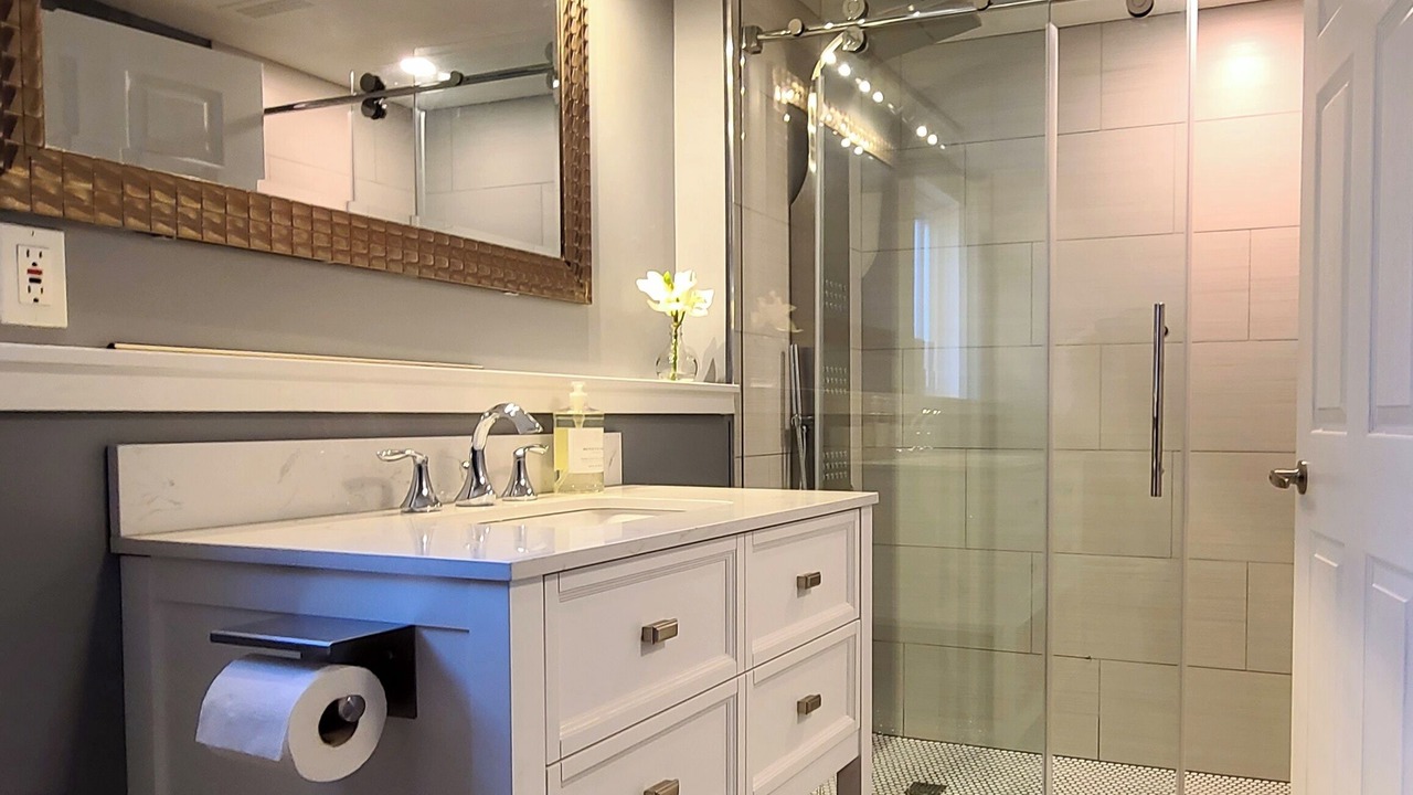 Photo of Bathroom in Regional District of Nanaimo