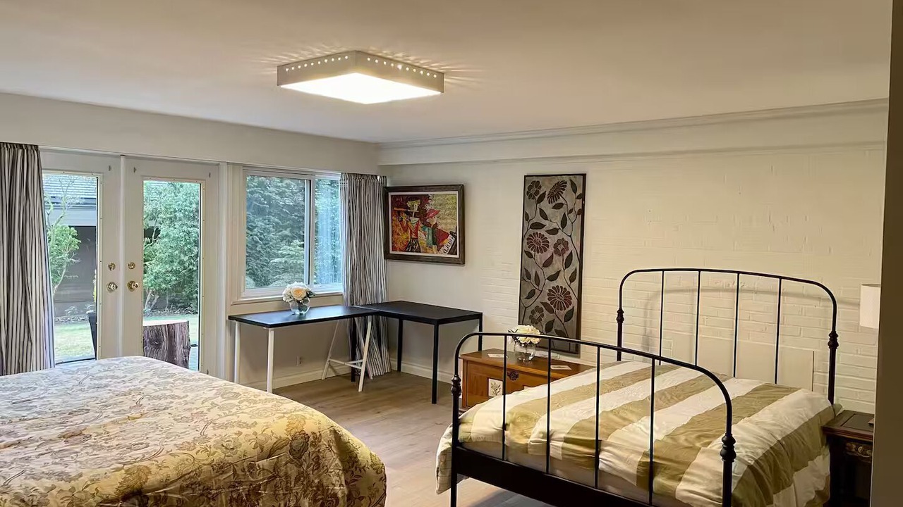 Photo of Bedroom in West Vancouver