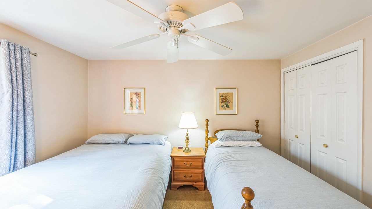 Photo of Bedroom in North Creek