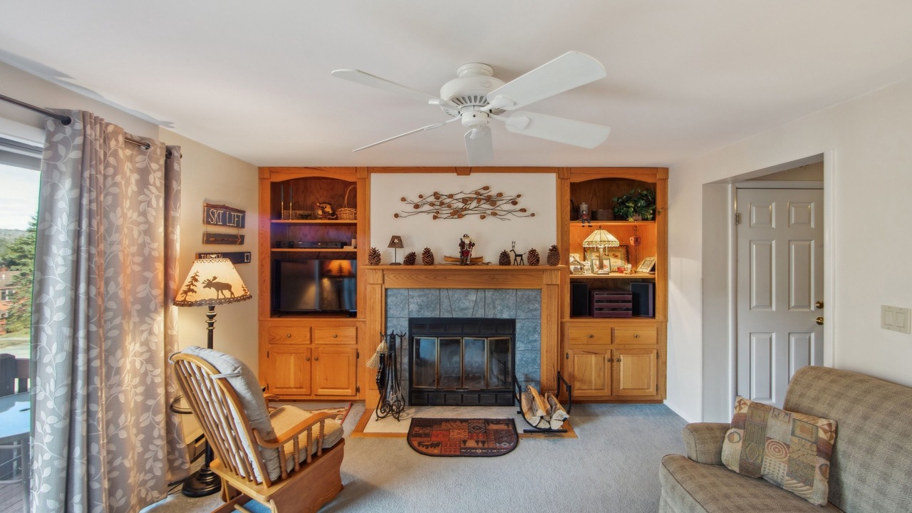 Photo of Livingroom in North Creek