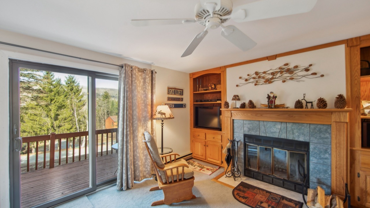Photo of Livingroom in North Creek