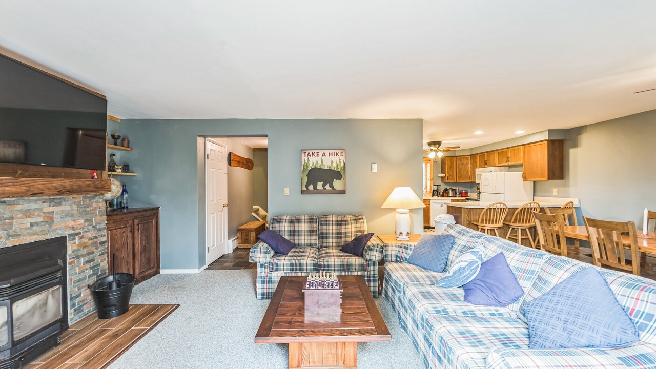 Photo of Bedroom in North Creek