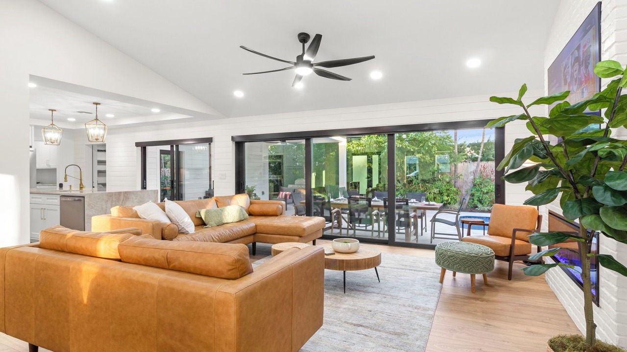 Photo of Livingroom in Lighthouse Point