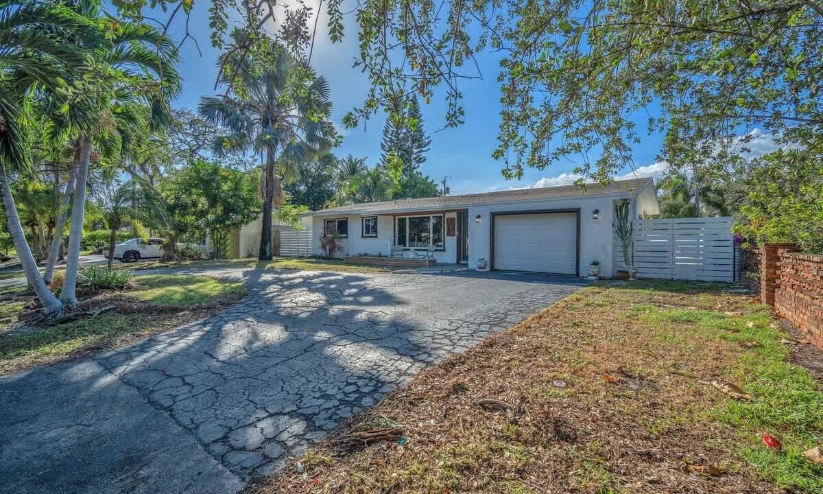 Photo of Others in Beachway Estates