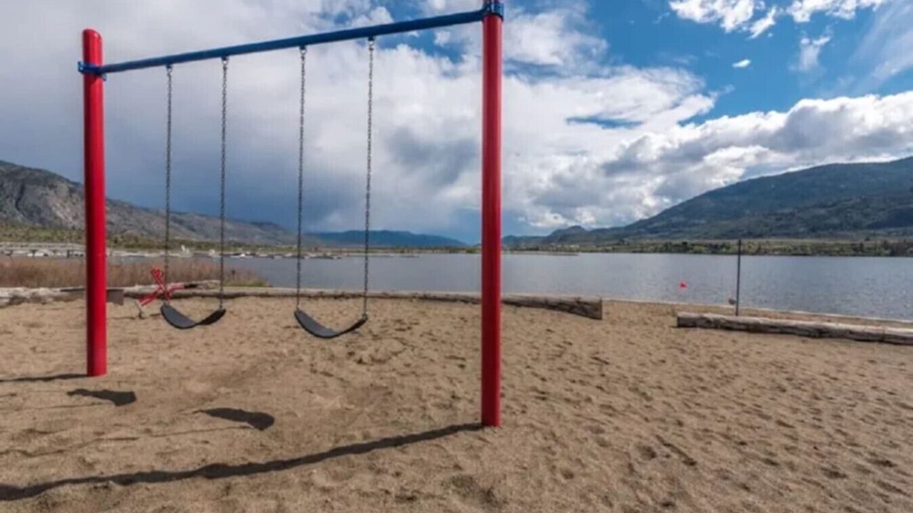 Photo of Others in Osoyoos