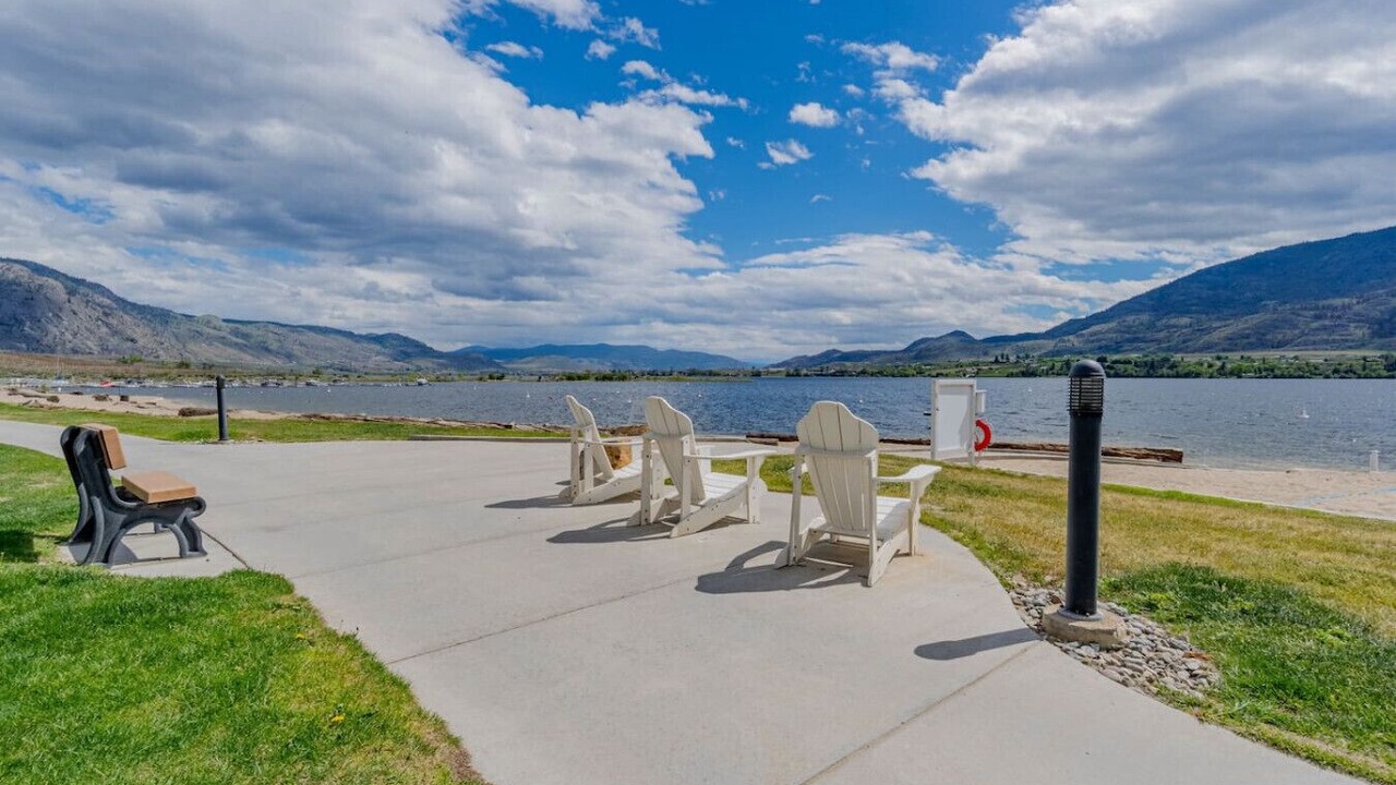 Photo of Patio Balcony in Osoyoos