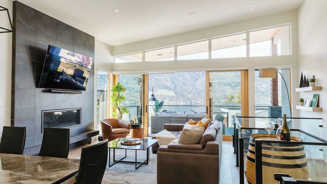Photo of Livingroom in McKinley