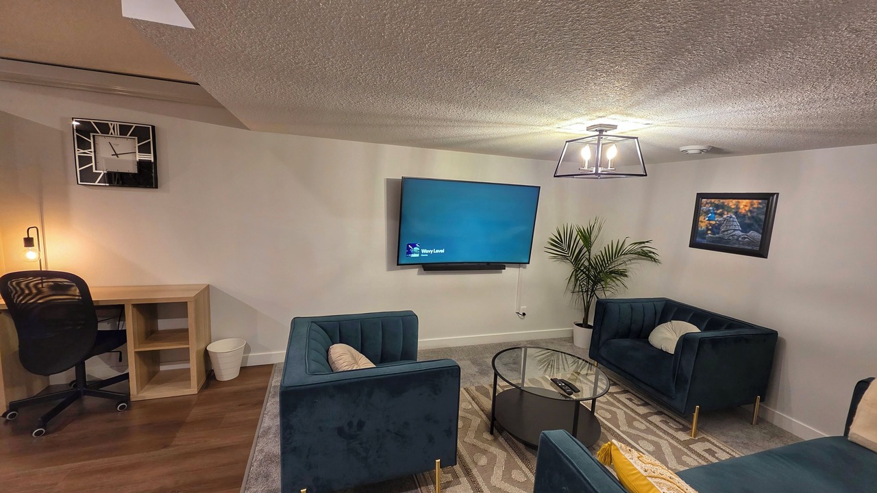 Photo of Livingroom in Southwest Edmonton