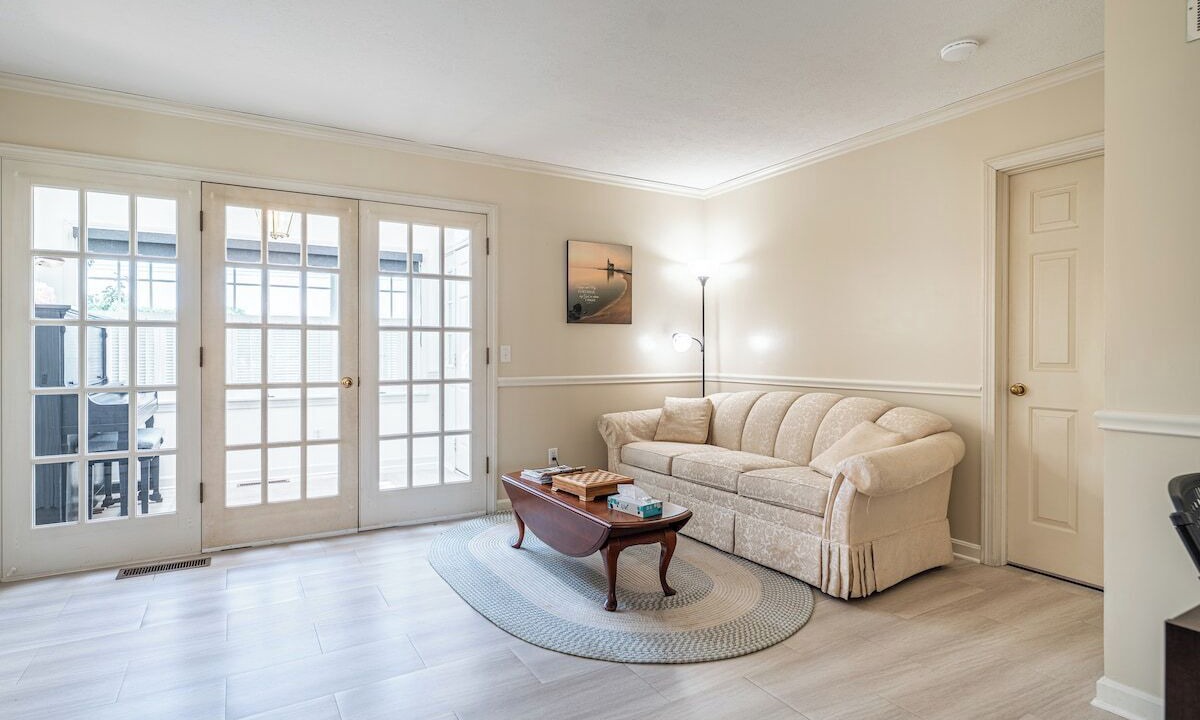 Photo of Livingroom in Orrville